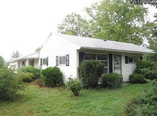 3845 Sleepy Hollow Rd, Brunswick, OH 44212