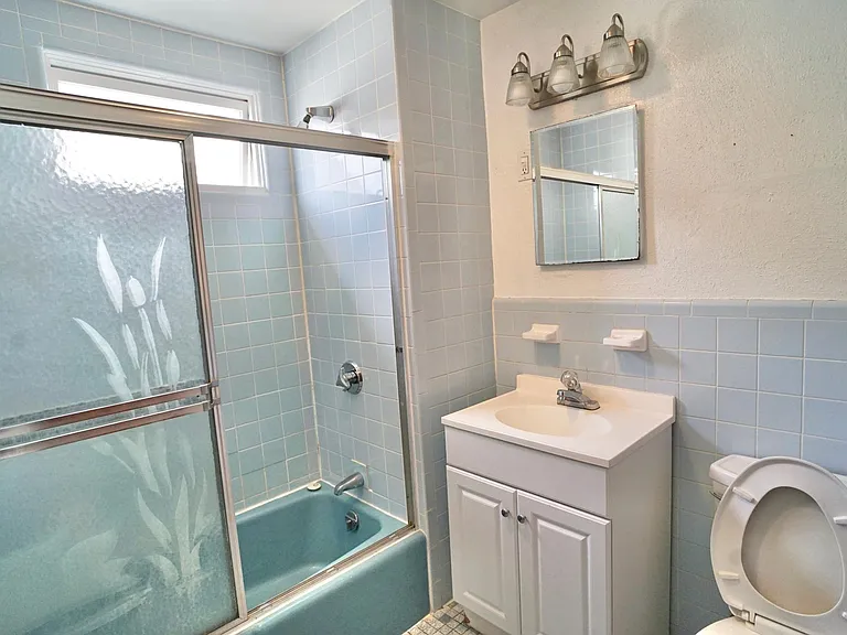5 Beacon St #2 — Photo 5