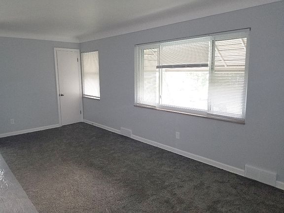 Living Room2