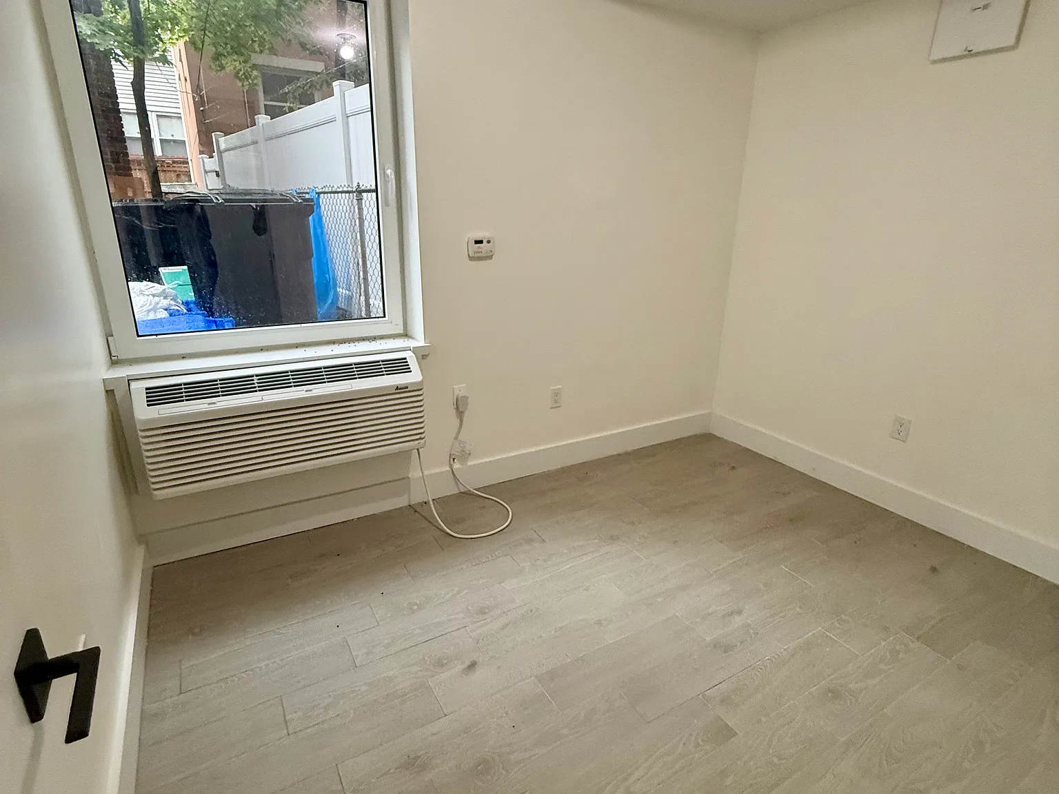 3 bed, $3,777 — Photo 4