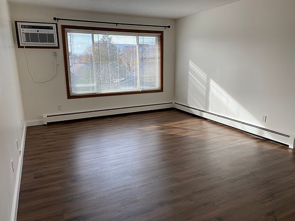 4th image of 4444 Minnehaha Ave APT 115