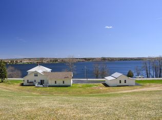 289 Cleveland Rd, Saint Agatha, ME 04772