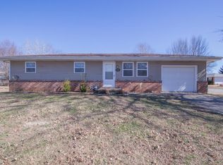 222 S Dale Ave, Republic, MO 65738