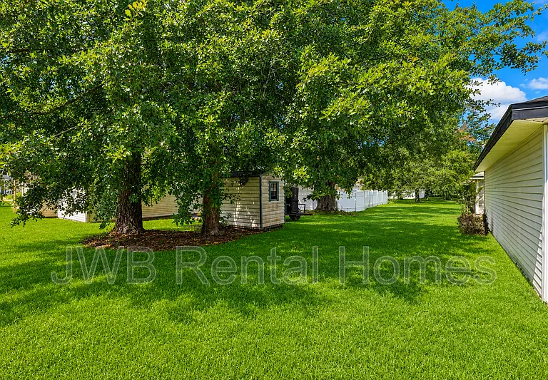 4018 Alfred Mill Ave — Photo 17