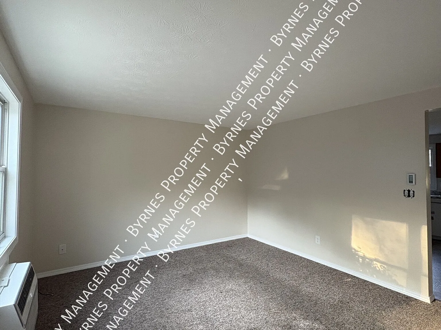2 bed, 1.5 bath, $1,700 — Photo 3