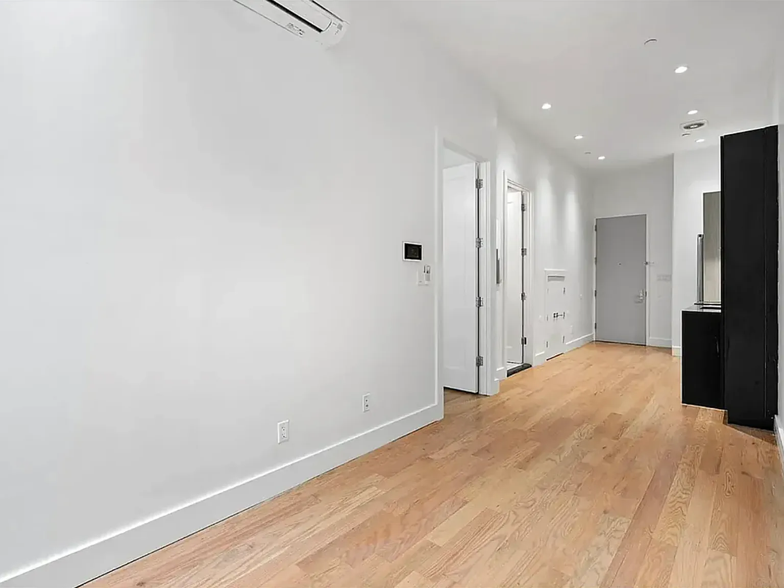 242 West 132nd Street — Photo 4