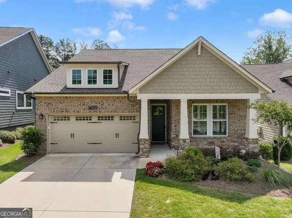 7013 River Rock Dr, Flowery Branch, GA 30542