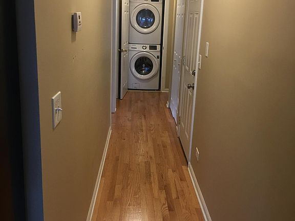 2nd image of 2328 W Washington Blvd #C