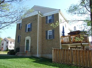 11 Narrowleaf Ct, Gaithersburg, MD 20878