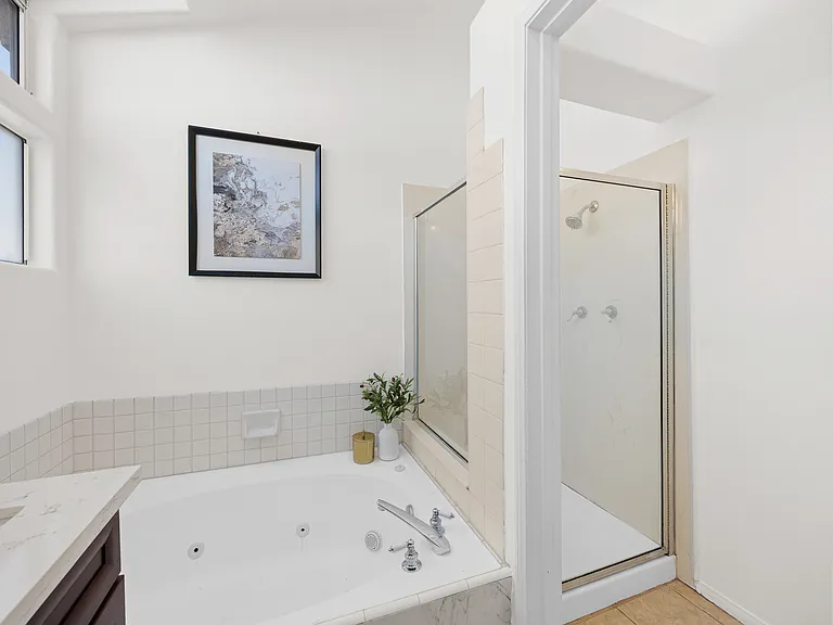 16 Santa Clara St #1 — Photo 25