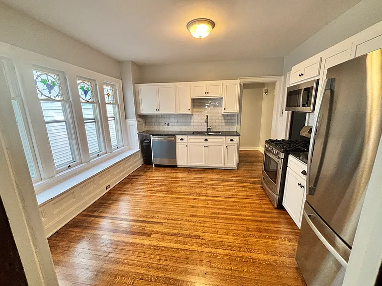 421 Potomac Ave #1 — Photo 5