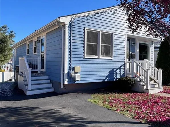 16 Fera St, North Providence, RI 02904