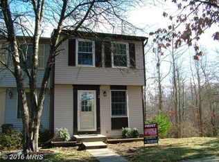 13612 Forest Pond Ct, Centreville, VA 20121