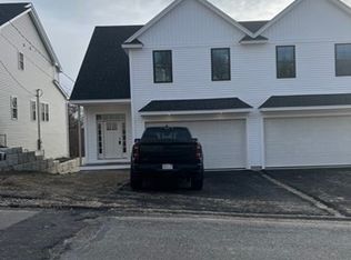 83 Upland St, Worcester, MA 01607