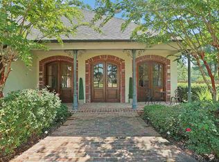 151 Woodlands Glen Cir, Brandon, MS 39047