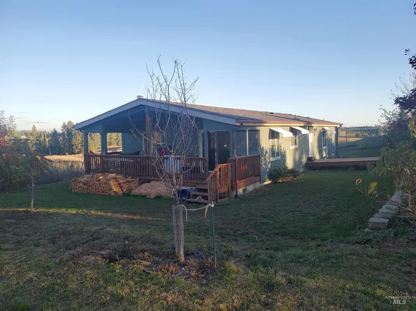1008 Tamarack Rd, Troy, ID 83871