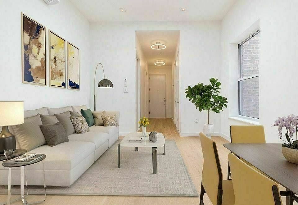 1st image of 366 Montgomery St #82