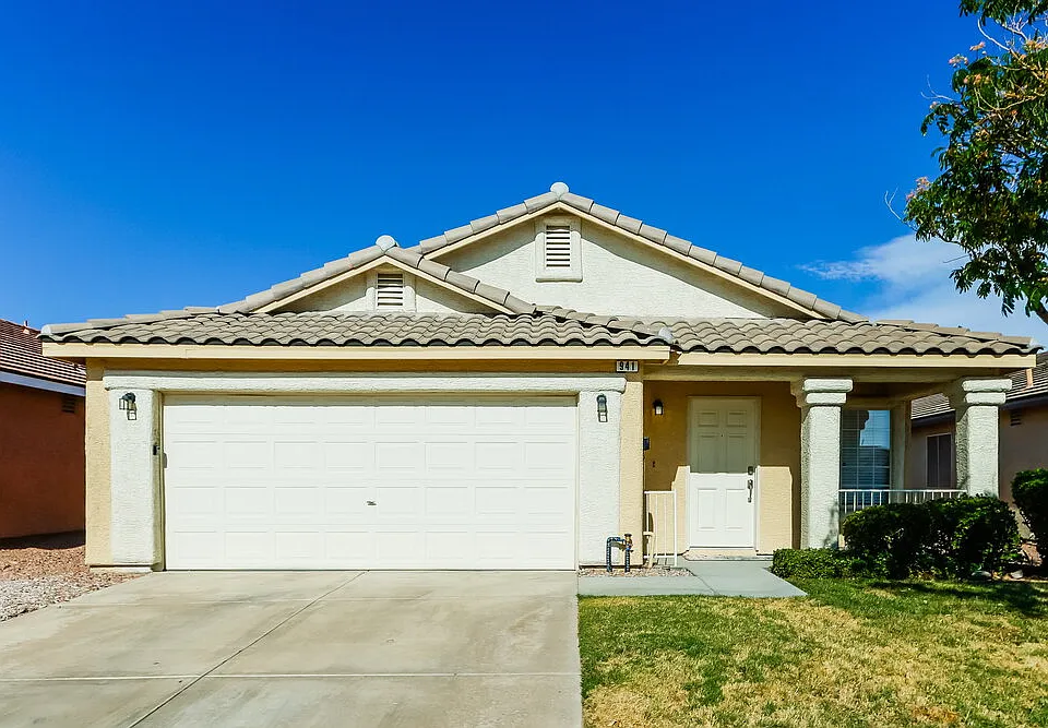 941 Adobe Flat Dr