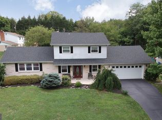 3971 Dora Dr, Harrisburg, PA 17110