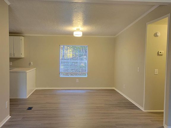 5th image of 80 Chestnut Creek Dr