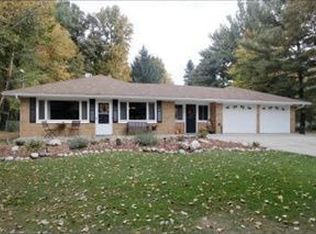 77 Brookfield Ct, Battle Creek, MI 49015