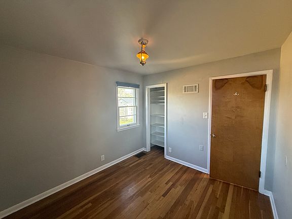 5th image of 2339 S Odell Ave