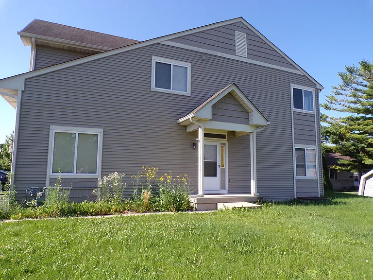 442 S Page St — Photo 2