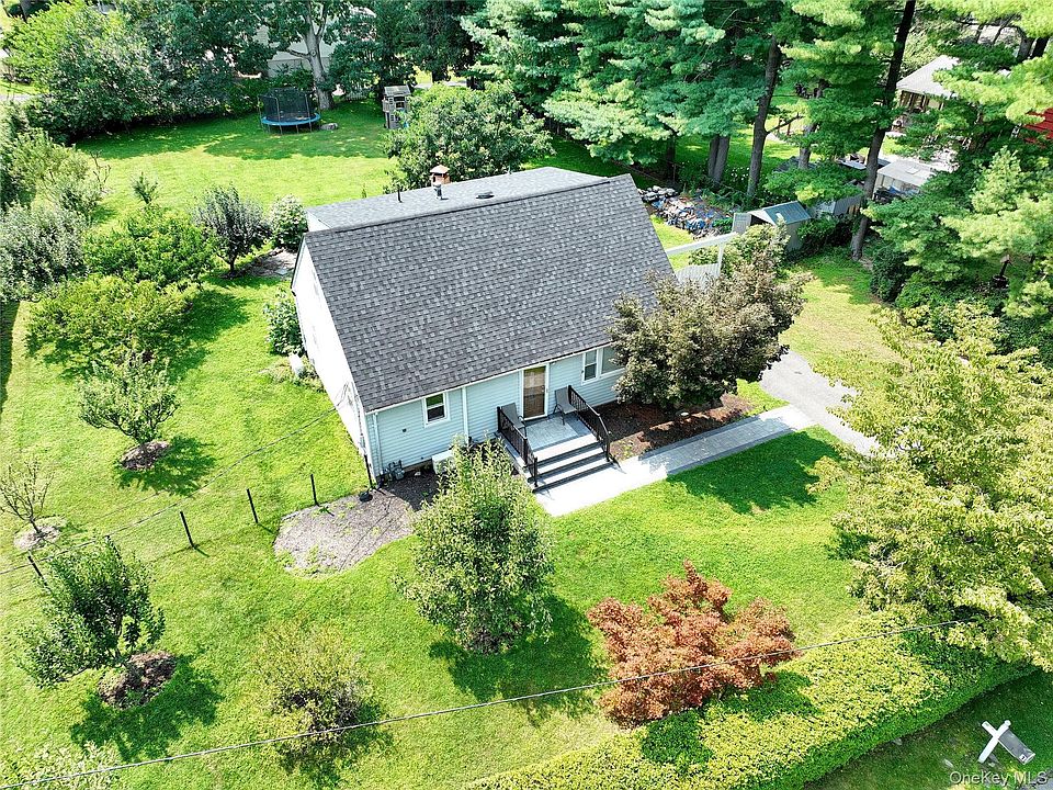 1st image of 1 Stemmer Lane