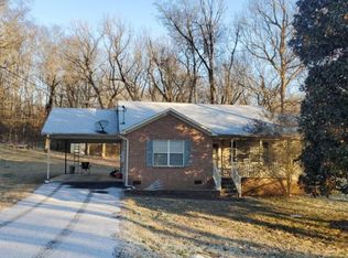 103 Walnut Dr, Columbia, TN 38401