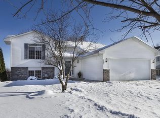 1043 Meadow St, Cologne, MN 55322