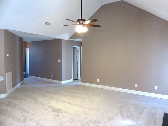 2nd image of 4776 Orchard Hill Dr