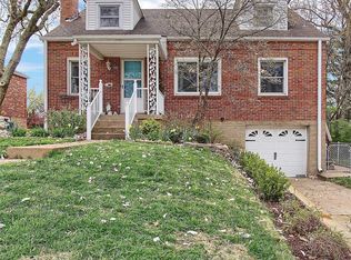 1505 Salem Hills Dr, Saint Louis, MO 63119