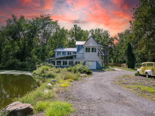 7977 N Custer Rd, Monroe, MI 48162