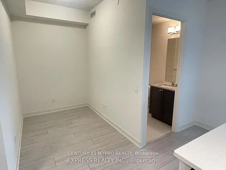 4955 Yonge St #1811 — Photo 5