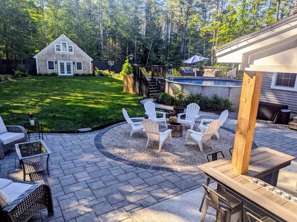 777 Hallowell Road, Durham, ME 04222