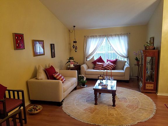 3rd image of 1506 Wakefield Dr