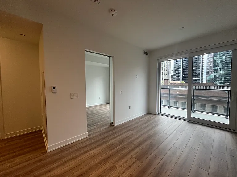 634 Church St #7 — Photo 10