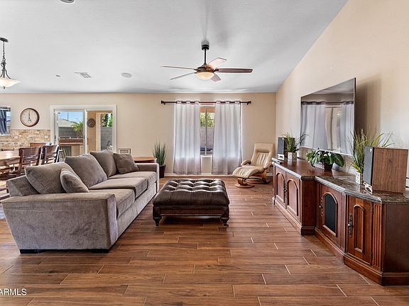 2nd image of 16355 W MARCONI Avenue