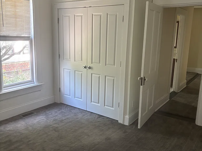 222 W 2nd Ave — Photo 13