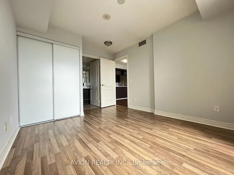 60 Town Centre Ct #2407 — Photo 11