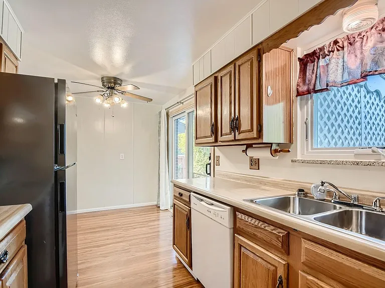 8301 Chase Way — Photo 9