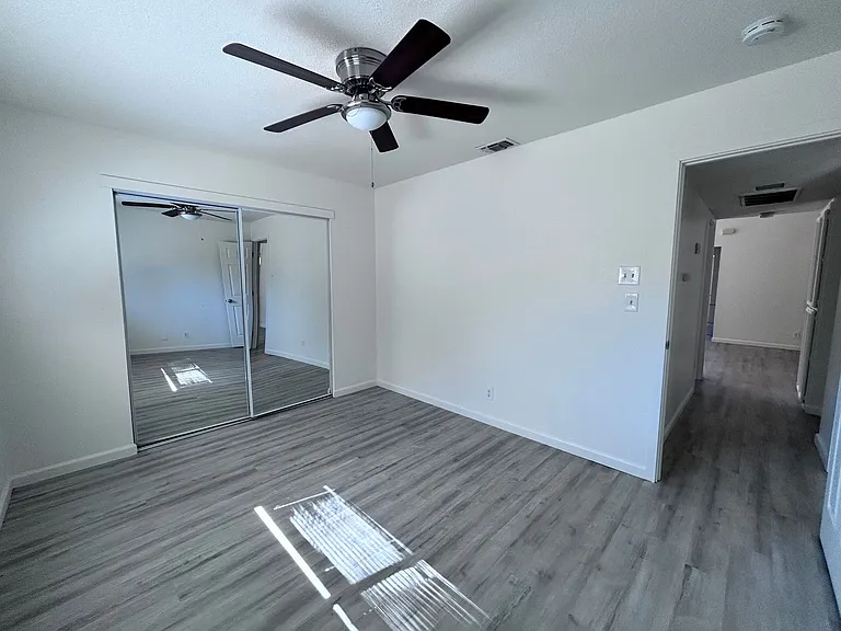6962-6964 Crux Dr — Photo 12