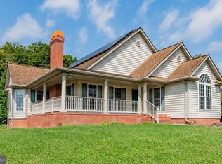 67 Julia Dr, Lock Haven, PA 17745