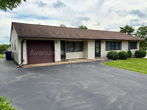 608 Connie Ln Photo 1