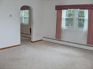 3rd image of 2629 Highland Ave
