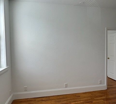 5th image of 151 Park Dr APT 14