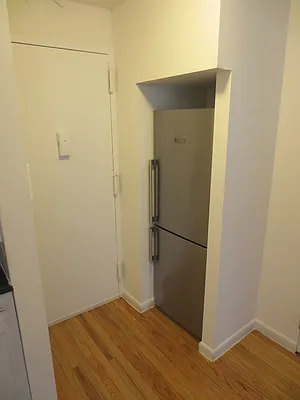 Rented by Waverly Realty Associates | media 18