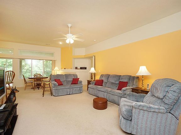 4th image of 5866 Stonebridge Cir #303