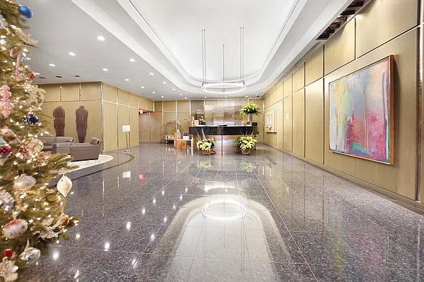 Rented by Highline Residential | media 43