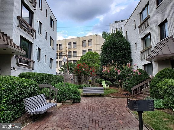 2nd image of 2610 Tunlaw Rd NW APT 103